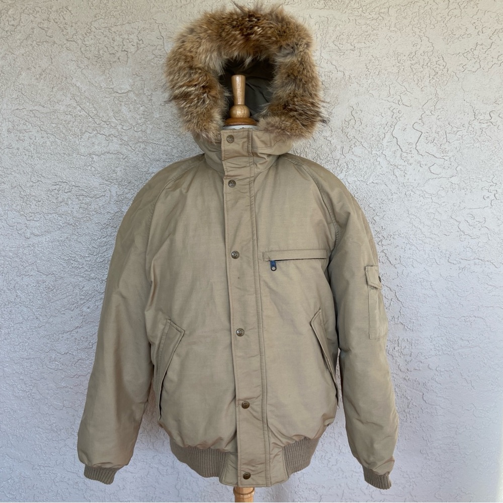 Eddie Bauer Vintage Premium Goose Down Bomber Syle Coat Real Coyote Fur Trimmed